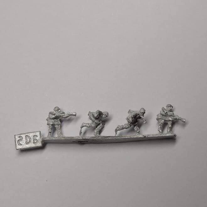 Sov Inf R95 Assault Sappers LMG