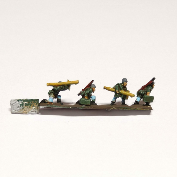 Ger Inf G55 Panzerschreck Fallschirmjäger